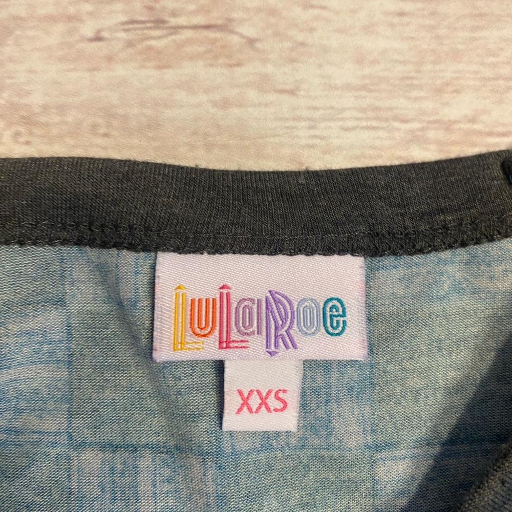 📌LuLaRoe • Randy • Top - Picture 4 of 4